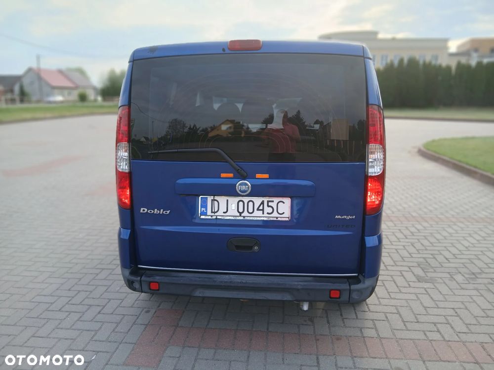 Fiat Doblo 1.9 JTD Family - 3