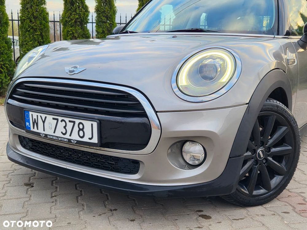 MINI Cooper Seven Chili - 34