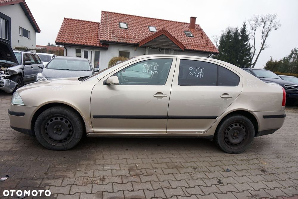 SKODA OCTAVIA II 1Z3 LB LIFTBACK 2006 9201 LF8F 1.6 FSI BLF 115KM GYT BEŻOWY na części - 2