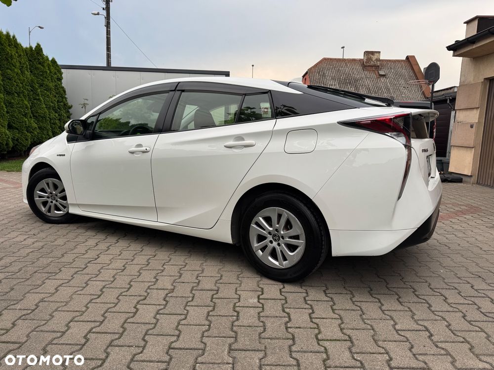 Toyota Prius Hybrid Comfort - 4