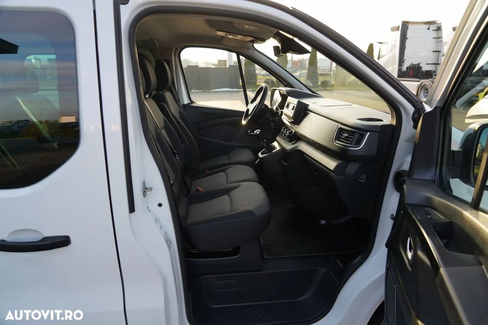 Renault TRAFIC III / AUTOBUS / 9 LOCURI / 90.000 KM / PRIMUL PROPRIETAR / SHOWROOM POLONESE / 2022 / - 26