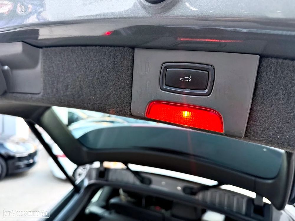 Porsche Cayenne S Hybrid - 39