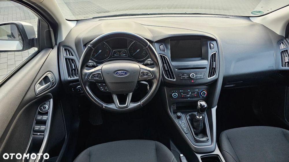 Ford Focus 1.5 EcoBlue STart-Stopp-System TITANIUM - 15