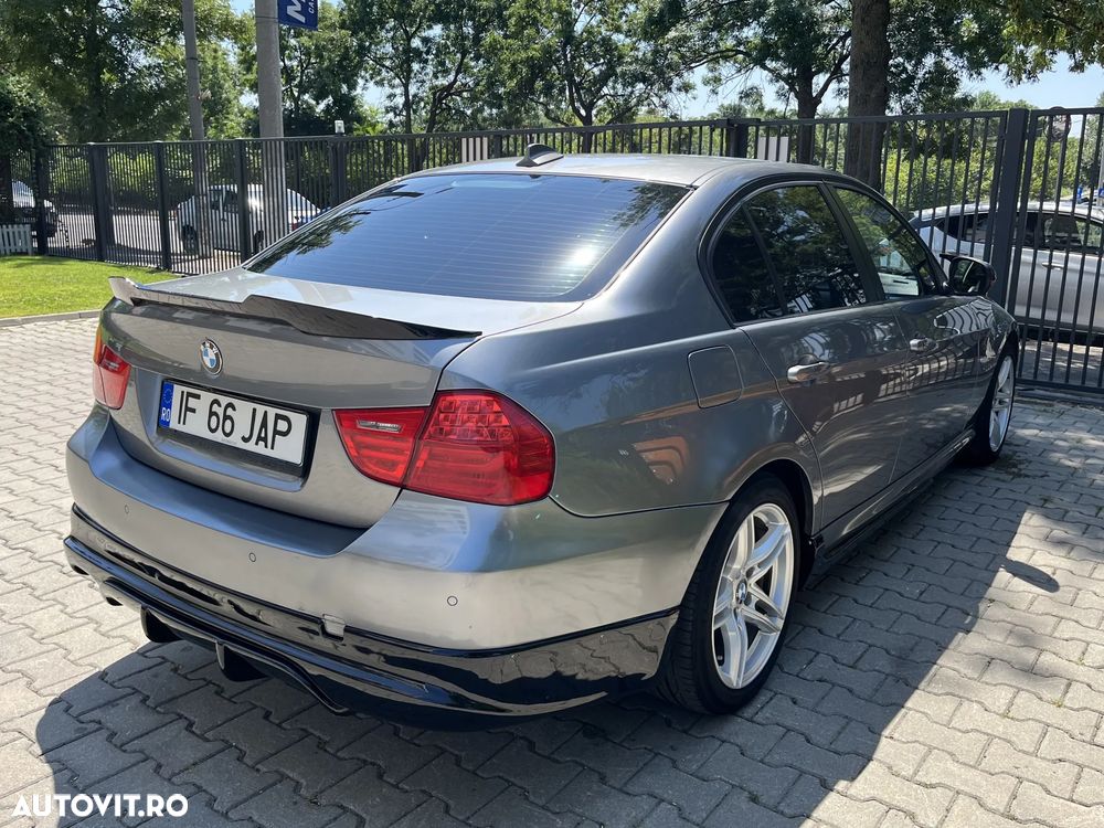 BMW Seria 3 320d DPF Aut. Edition Sport - 5
