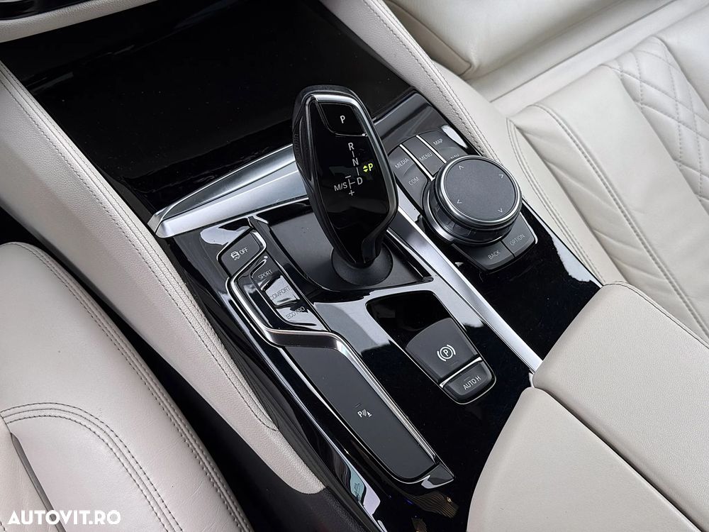 BMW Seria 5 530i xDrive Aut. M Sport Edition - 25