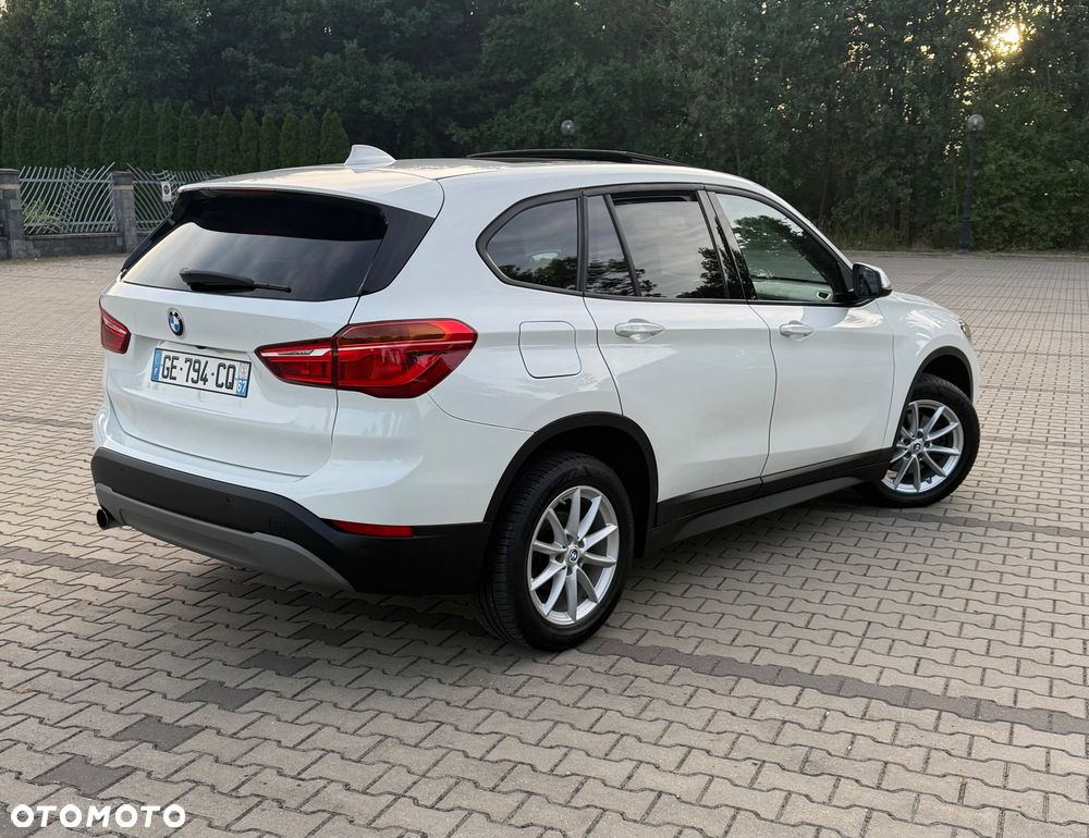 BMW X1 sDrive18i Sport Line - 9