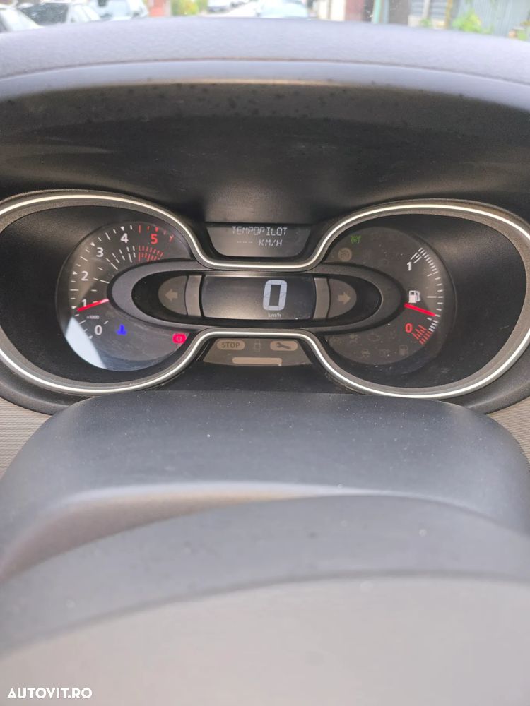 Nissan NV300 - 19