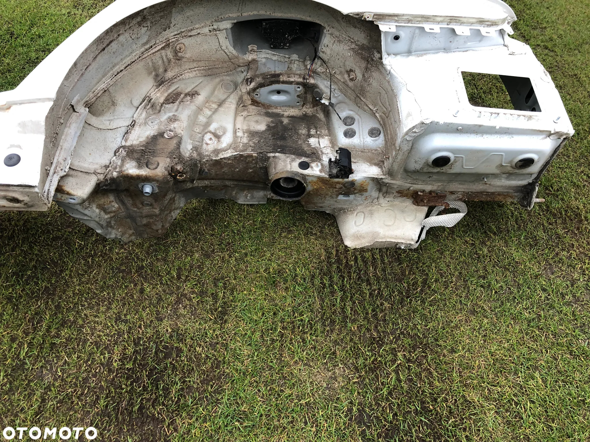 BŁOTNIK ĆWIARTKA PODŁUŻNICA PRÓG BMW F31 A96 - 9