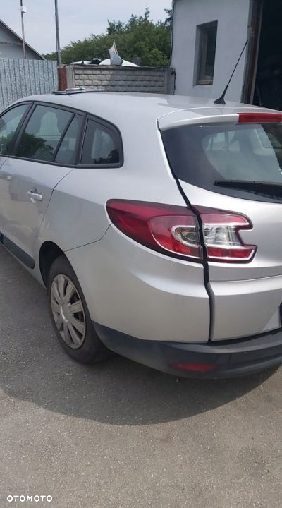 RENAULT MEGANE III 1,5 DCI ROZRUSZNIK - 12
