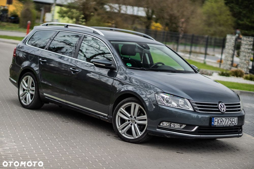 Volkswagen Passat 2.0 TDI Highline DSG - 24