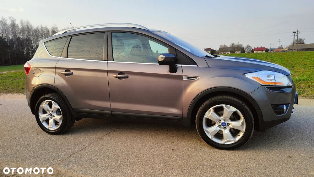 Ford Kuga 2.0 TDCi 4x4 Titanium - 18