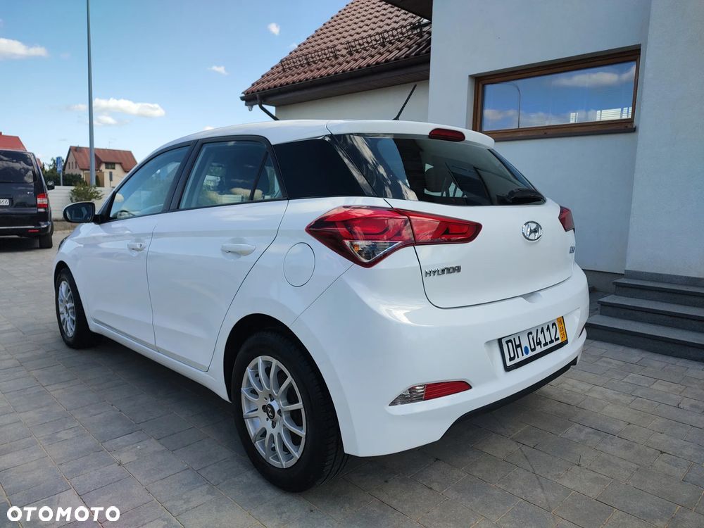 Hyundai i20 1.2 BlueDrive Classic - 4