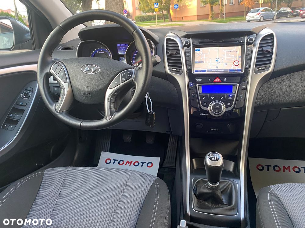 Hyundai i30 blue 1.6 GDI Style - 5