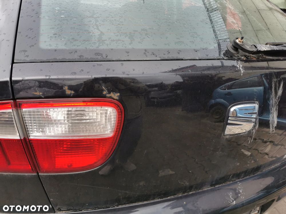 Lampy tył zewnętrzne i błotnik Seat Leon I - 6