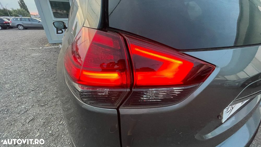 Nissan X-Trail - 28