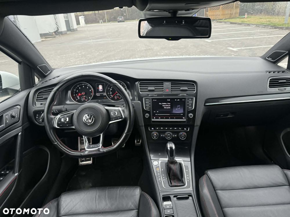 Volkswagen Golf GTI Performance BlueMotion Technology DSG - 18