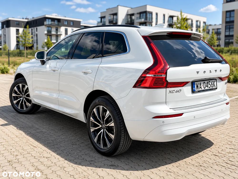 Volvo XC 60 B5 B AWD Core - 9