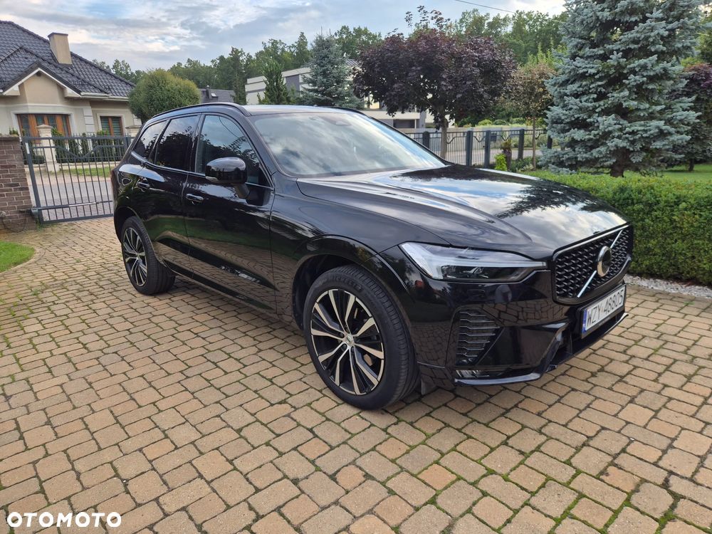 Volvo XC 60 B5 B AWD Ultra Black - 18