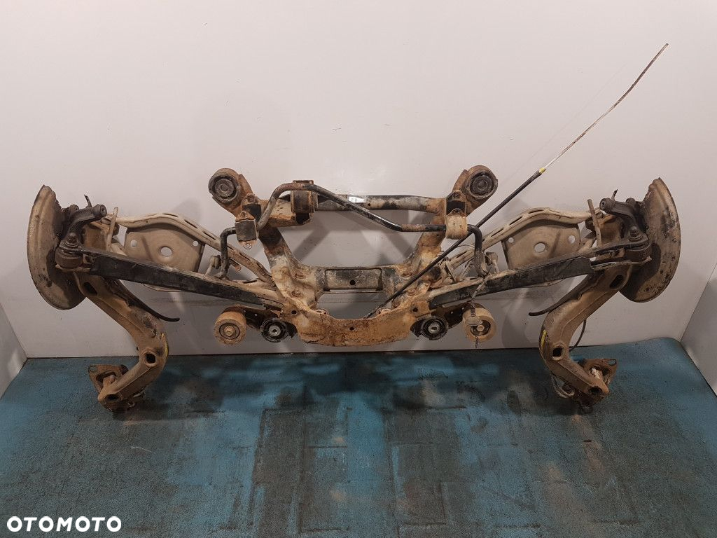 BMW X3 E83 LIFT 2.0D KOŁYSKA WAHACZE SANKI TYŁ - 6