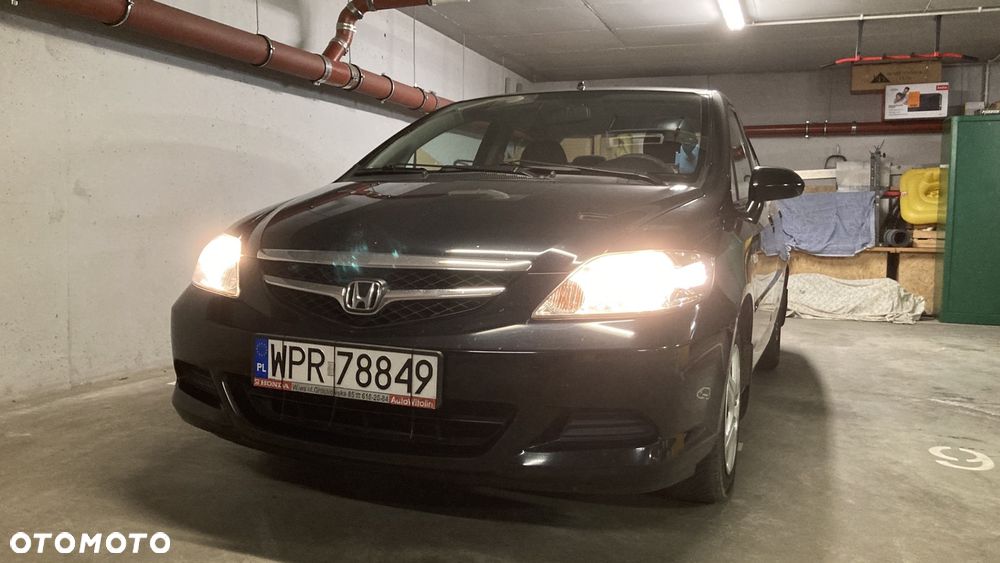 Honda City 1.4 Comfort - 1