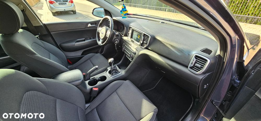 Kia Sportage 1.6 GDI 2WD DREAM-TEAM EDITION - 36