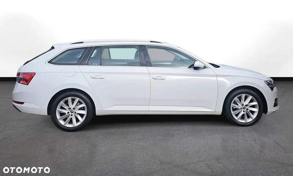 Skoda Superb 2.0 TSI Ambition DSG - 7