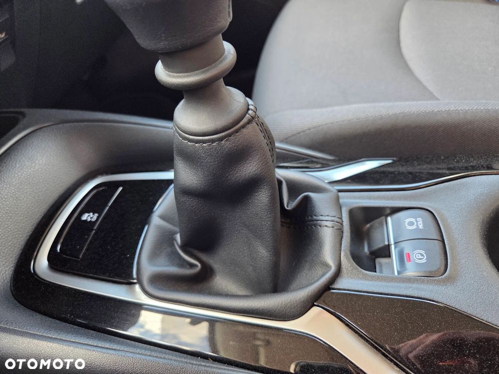 Toyota Corolla 1.5 Comfort - 29