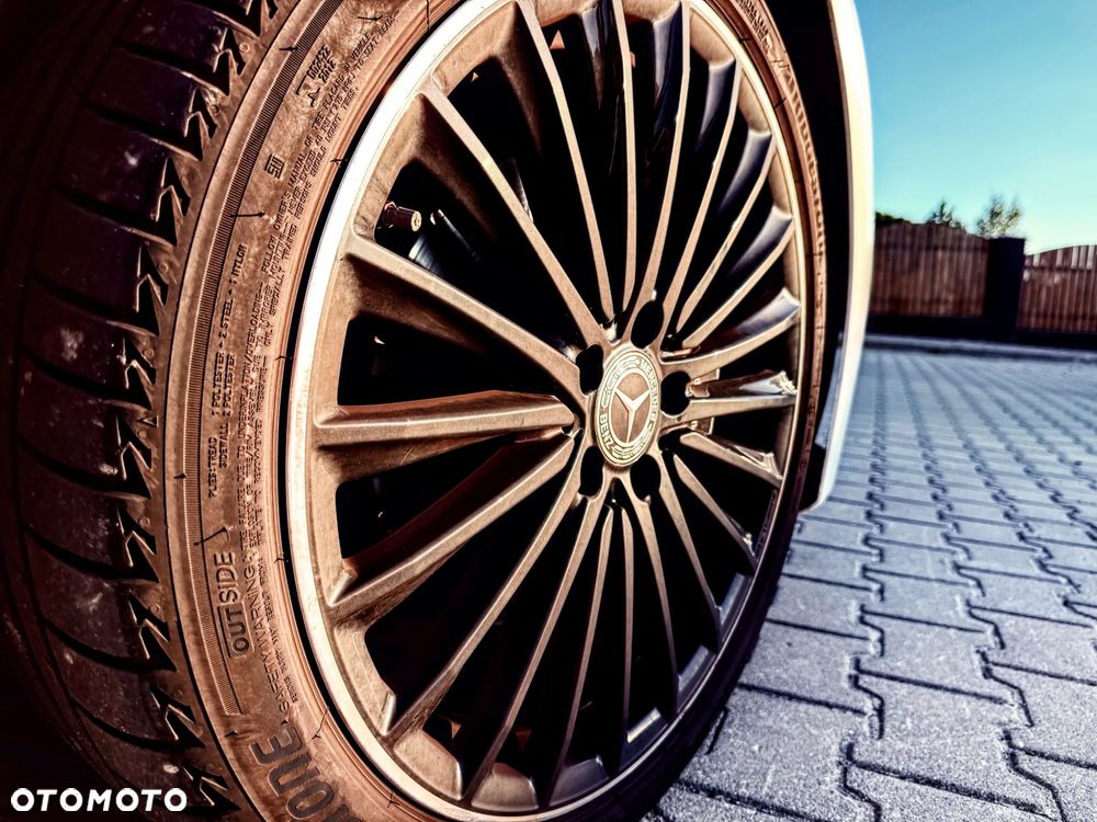 Mercedes-Benz CLA 200 AMG Line 7G-DCT - 13