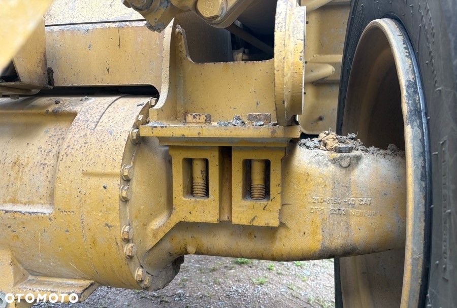 Caterpillar 962G - 8