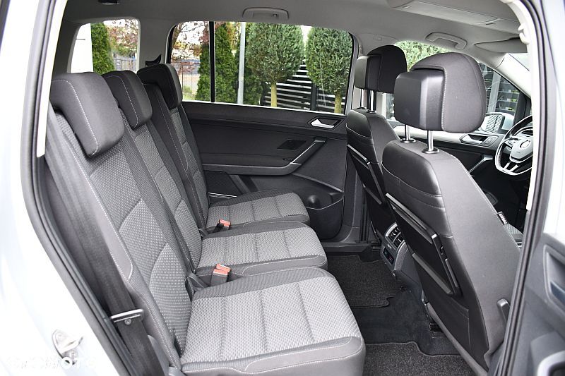 Volkswagen Touran 2.0 TDI BMT Highline DSG - 24