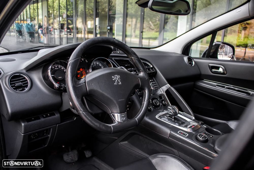 Peugeot 3008 2.0 HDi Hybrid4 - 26