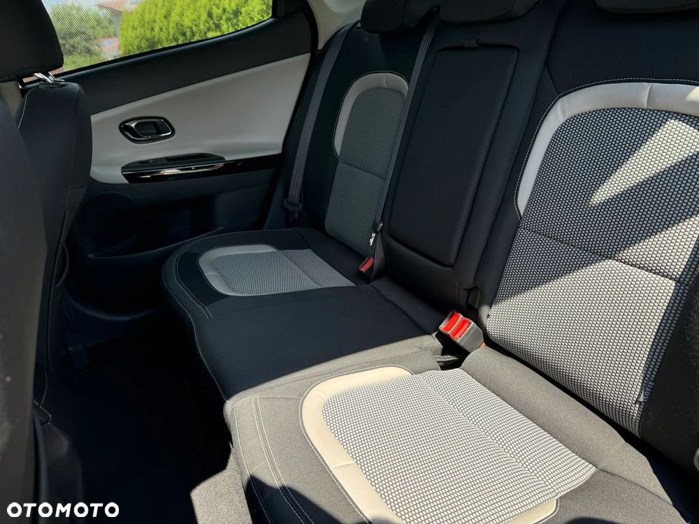 Kia Ceed 1.6 GDI Edition 7 - 23