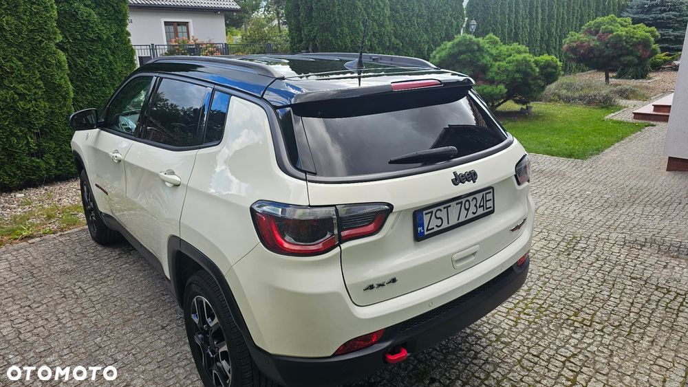 Jeep Compass 2.0 MJD Trailhawk 4WD S&S - 11