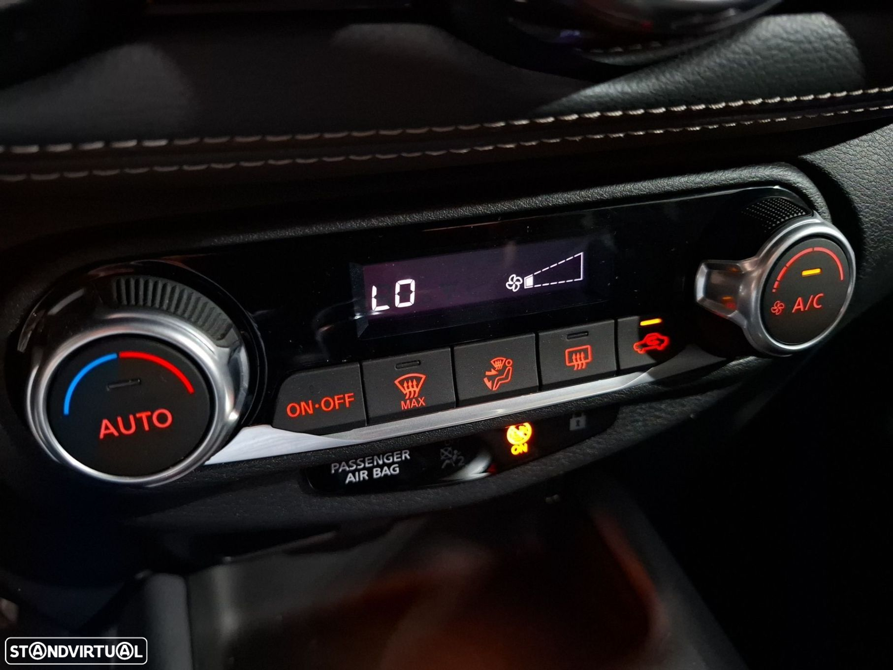 Nissan Juke 1.0 DIG-T N-Connecta - 14