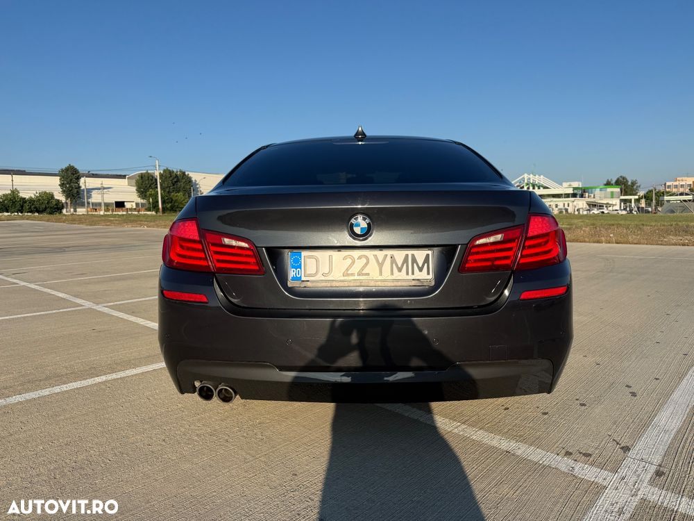 BMW Seria 5 520d - 5