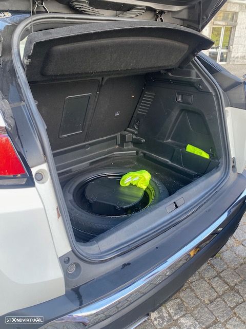 Peugeot 3008 1.5 BlueHDi GT EAT8 - 8
