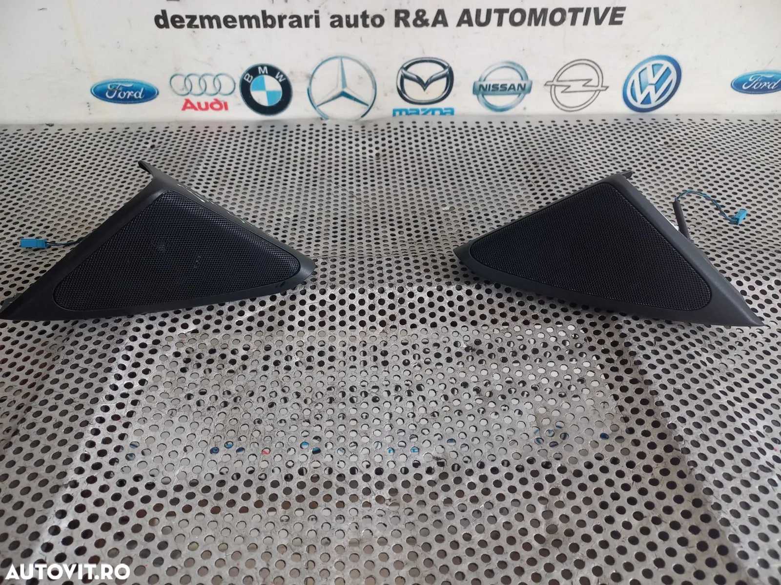 Boxa Difuzor Tweeter Fata Bmw Seria 7 F01 F02 F03 F04 Dezmembrez Bmw Seria 7 F01 F02 - 3
