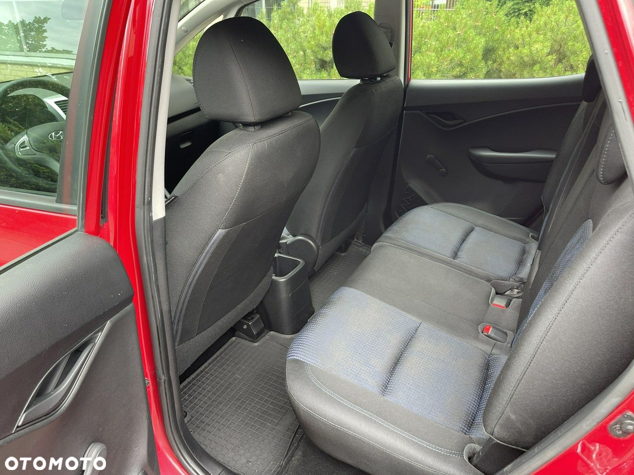 Hyundai ix20 - 21