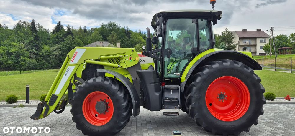 Claas Arion 620 - 2