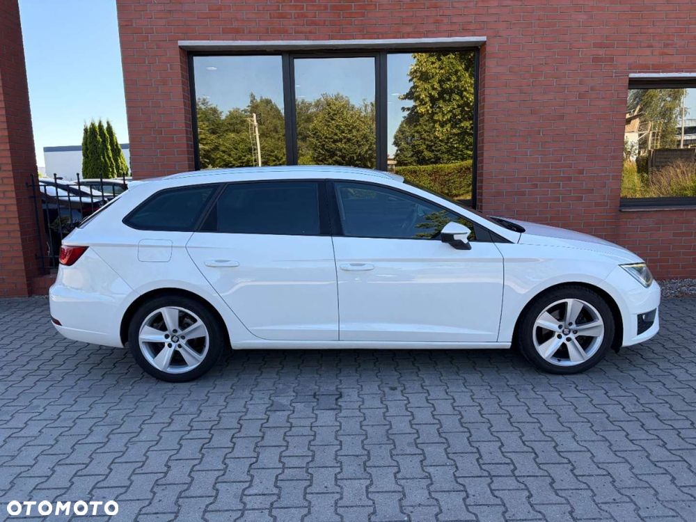 Seat Leon Sportstourer 2.0 TDI FR - 25