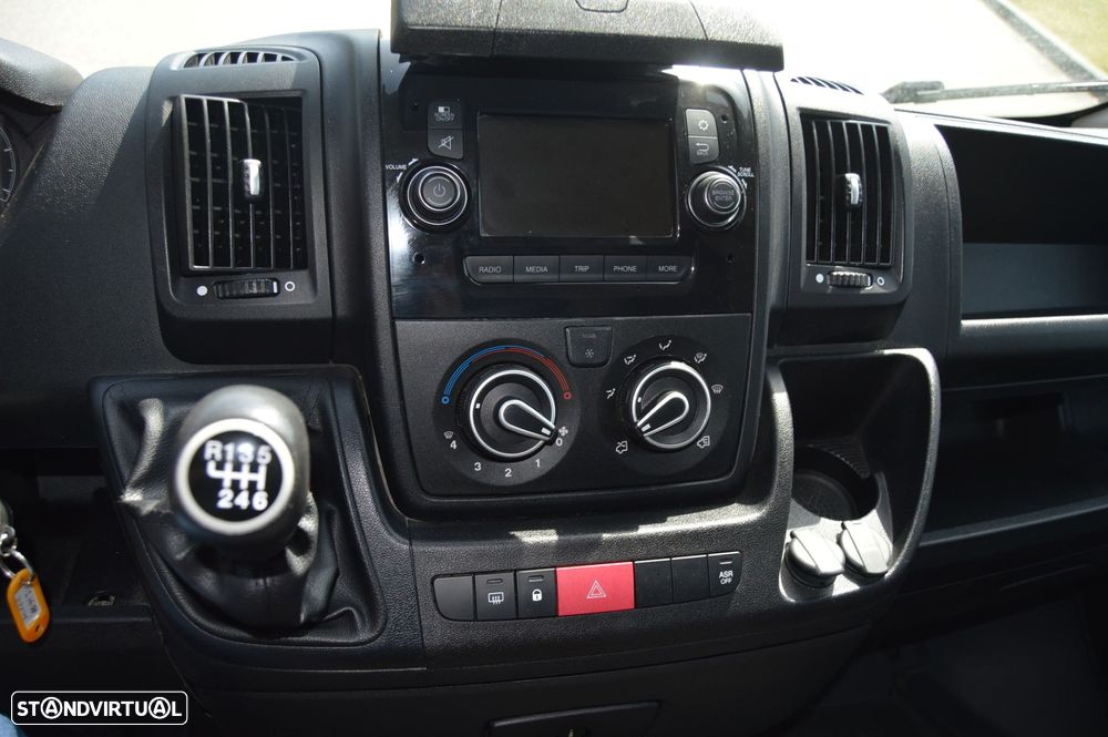 Peugeot Boxer 330 Premium L2H1 2,2 BlueHDi 140 S&S - 14