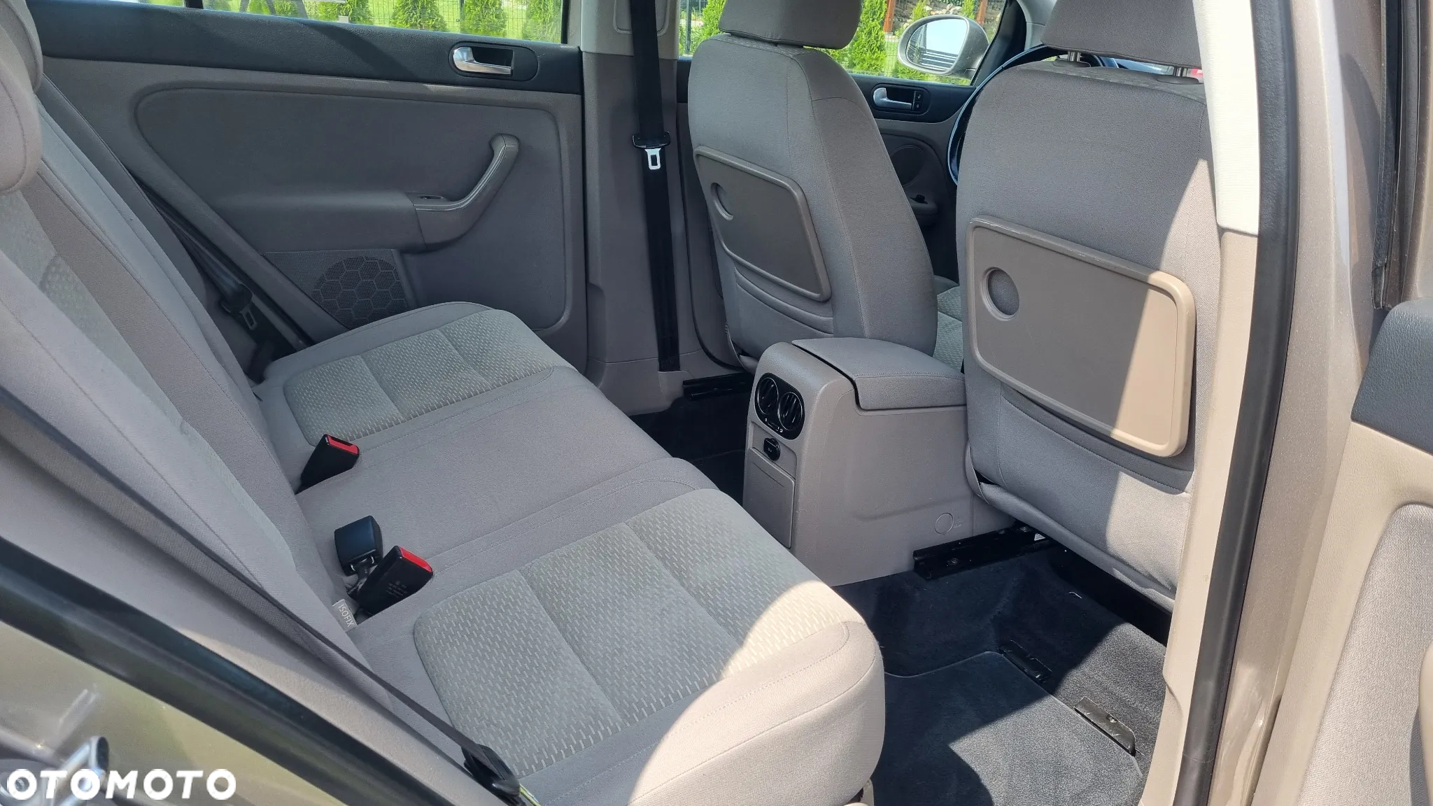 Volkswagen Golf Plus 1.6 Edition - 19