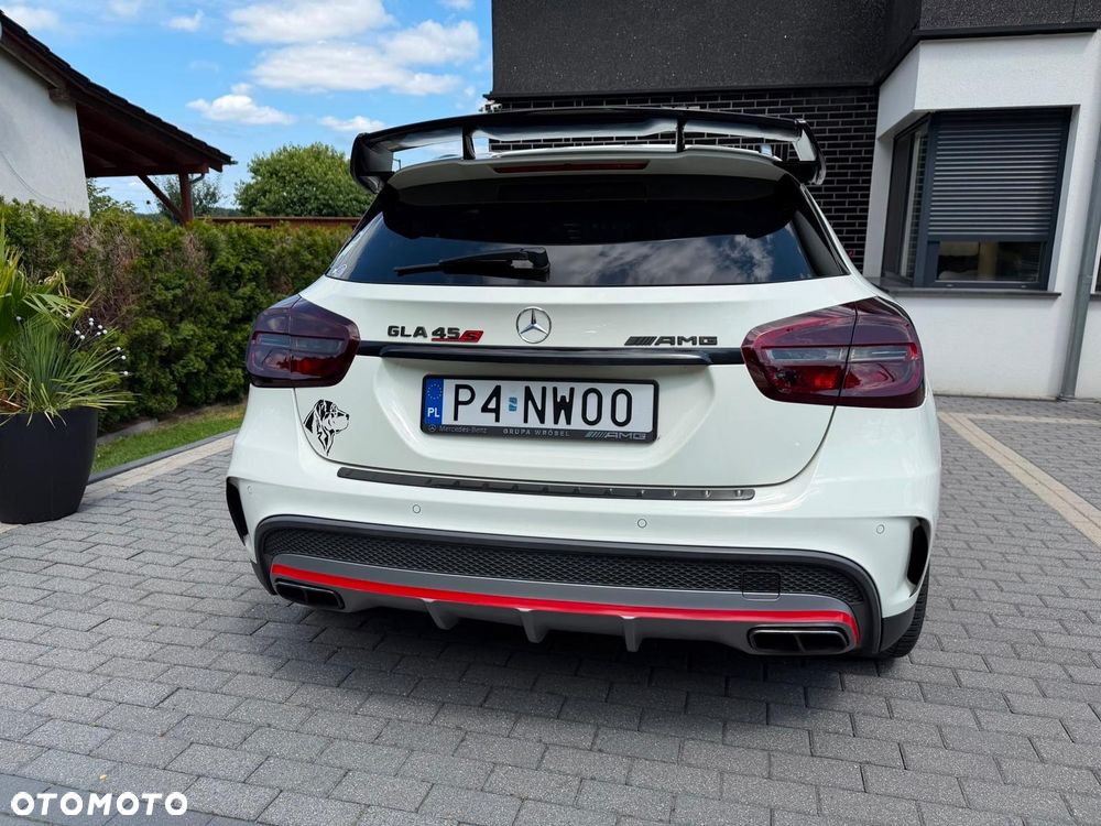 Mercedes-Benz GLA 45 AMG 4-Matic - 3