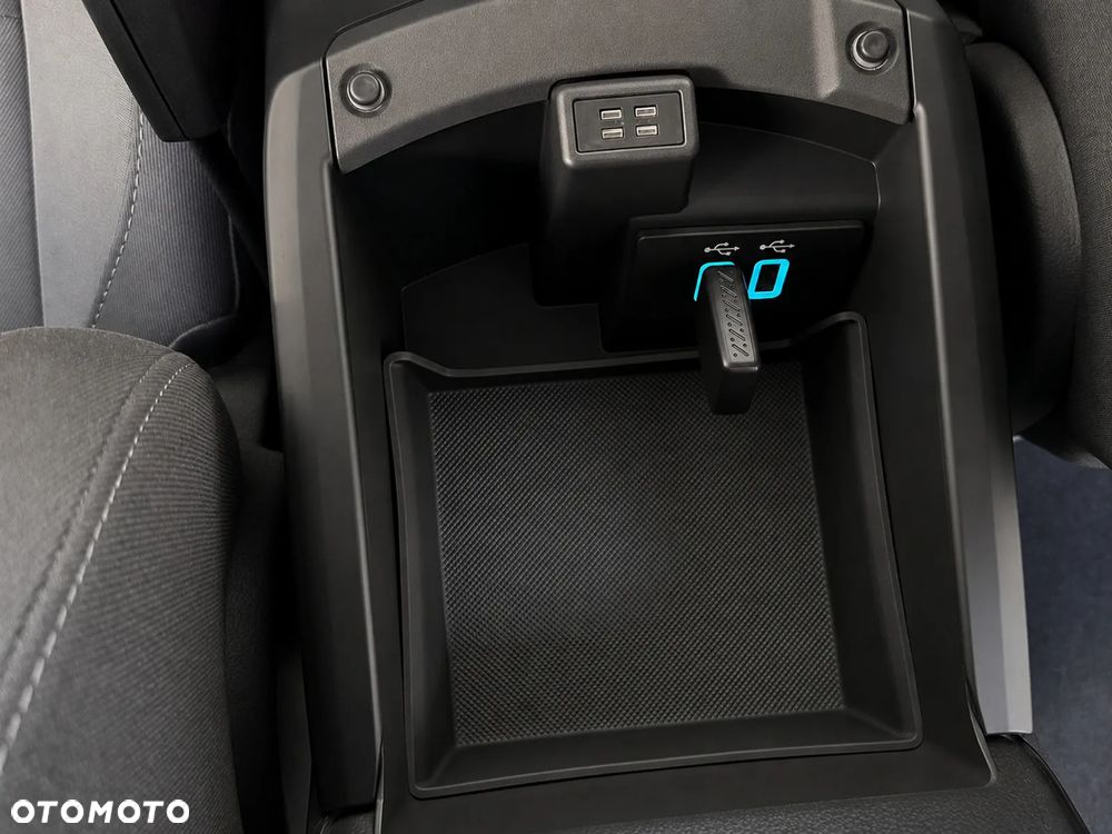 Ford C-MAX 1.5 EcoBoost Start-Stop-System Titanium - 22