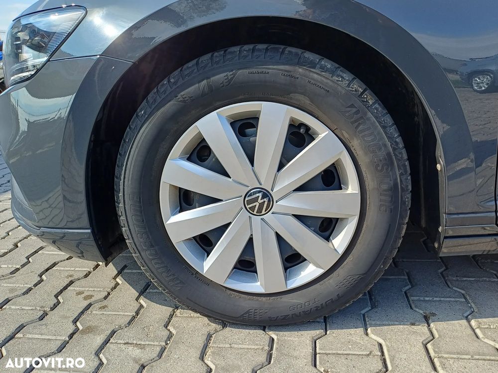 Volkswagen Passat 1.5 TSI ACT DSG Trendline - 8