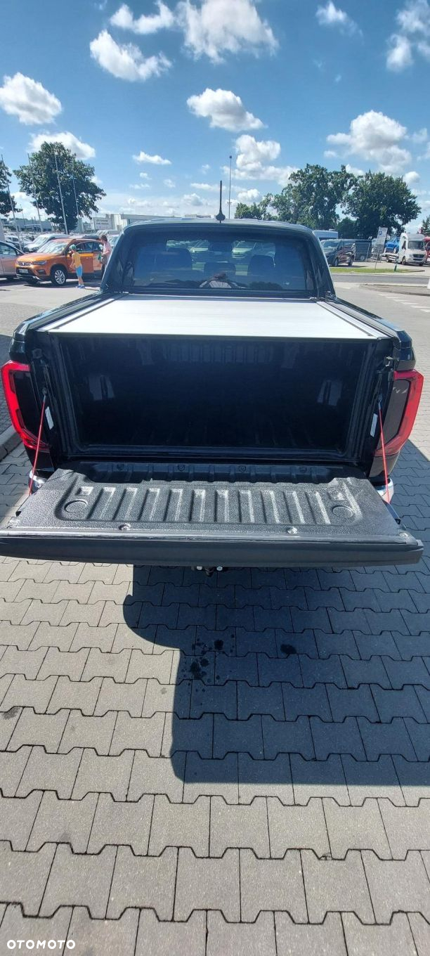 Volkswagen Amarok - 11