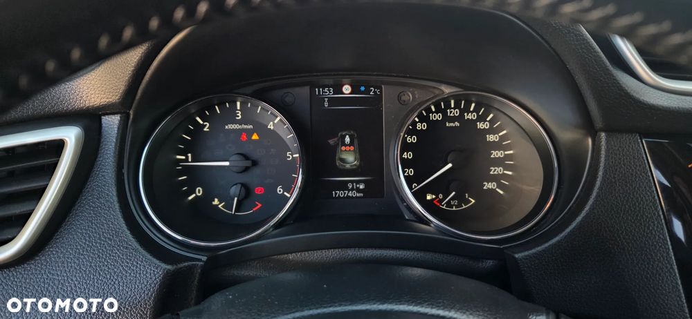 Nissan Qashqai 1.6 DCi Tekna+ - 25