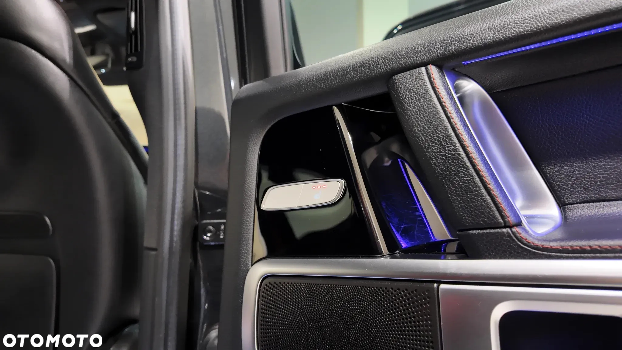 Mercedes-Benz Klasa G 500 9G-TRONIC Exclusive - 30