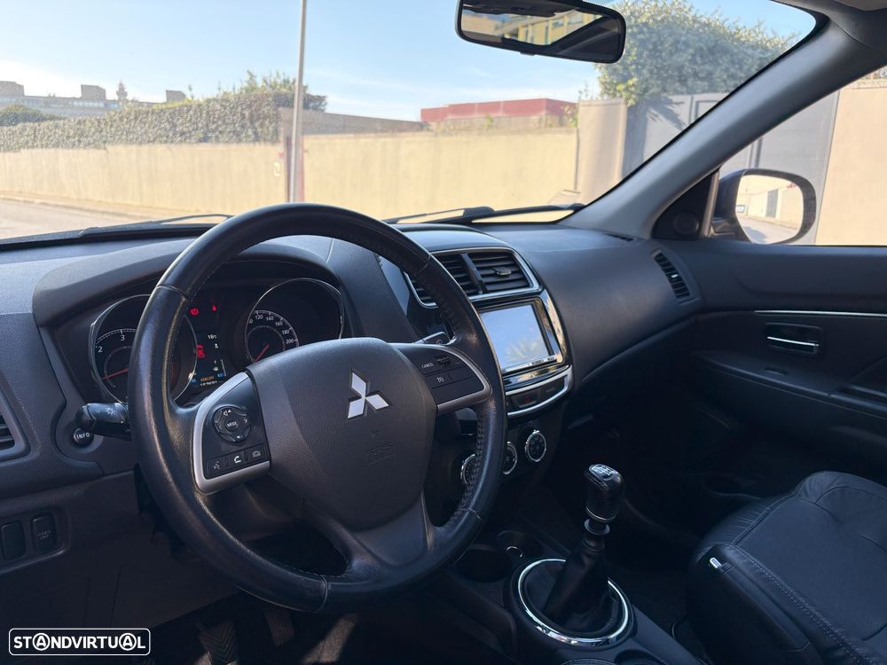 Mitsubishi ASX 1.8 DI-D Intense - 16