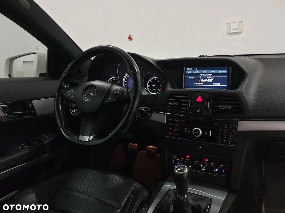 Mercedes-Benz Klasa E - 3